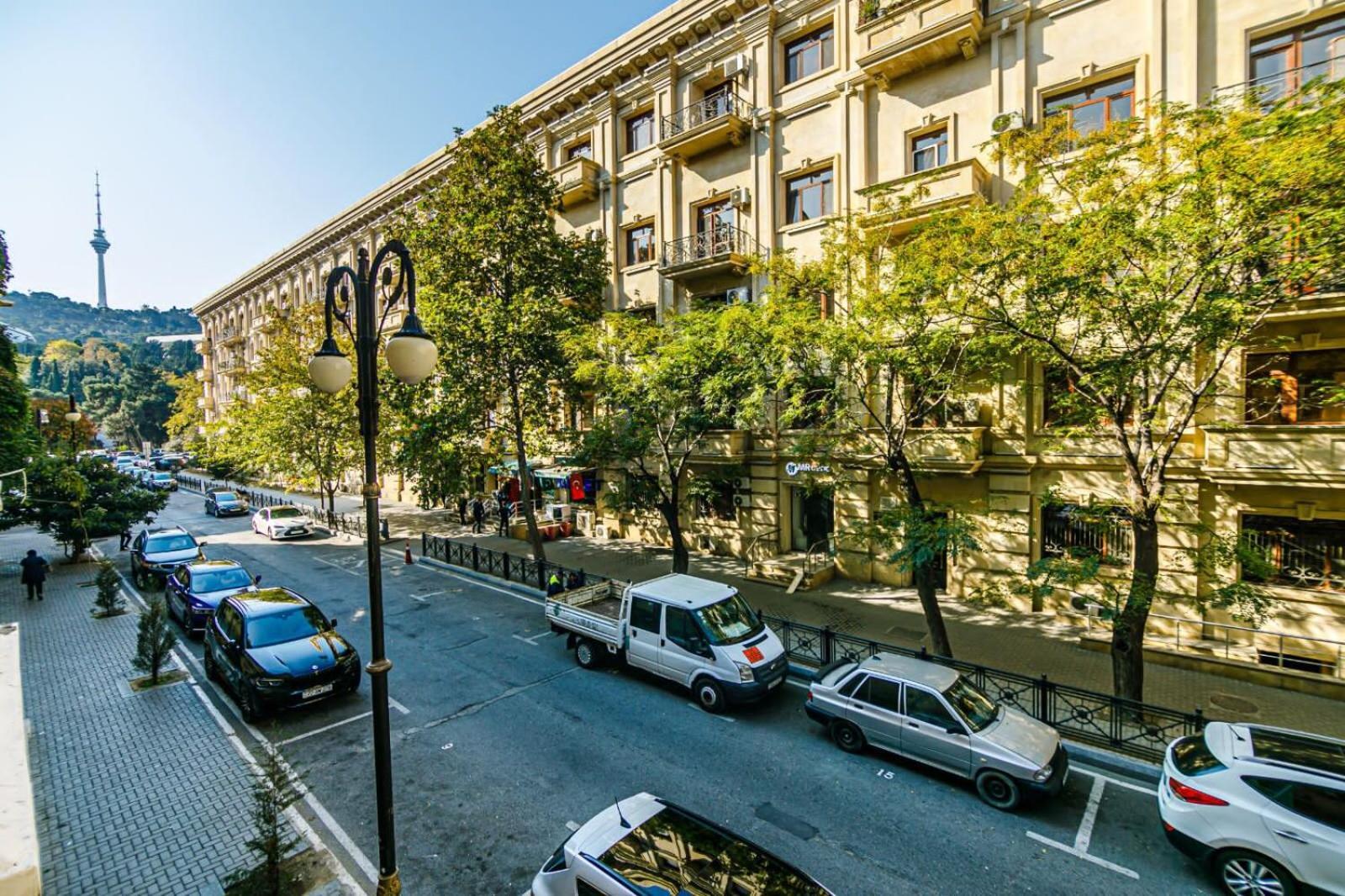 Azneft Square Deluxe Apartment Баку Экстерьер фото